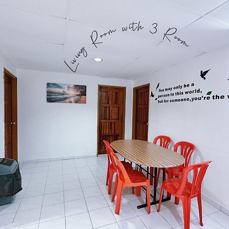 Sea & Wave #1 Coral Bay Apartment Pekan Pangkor Esterno foto