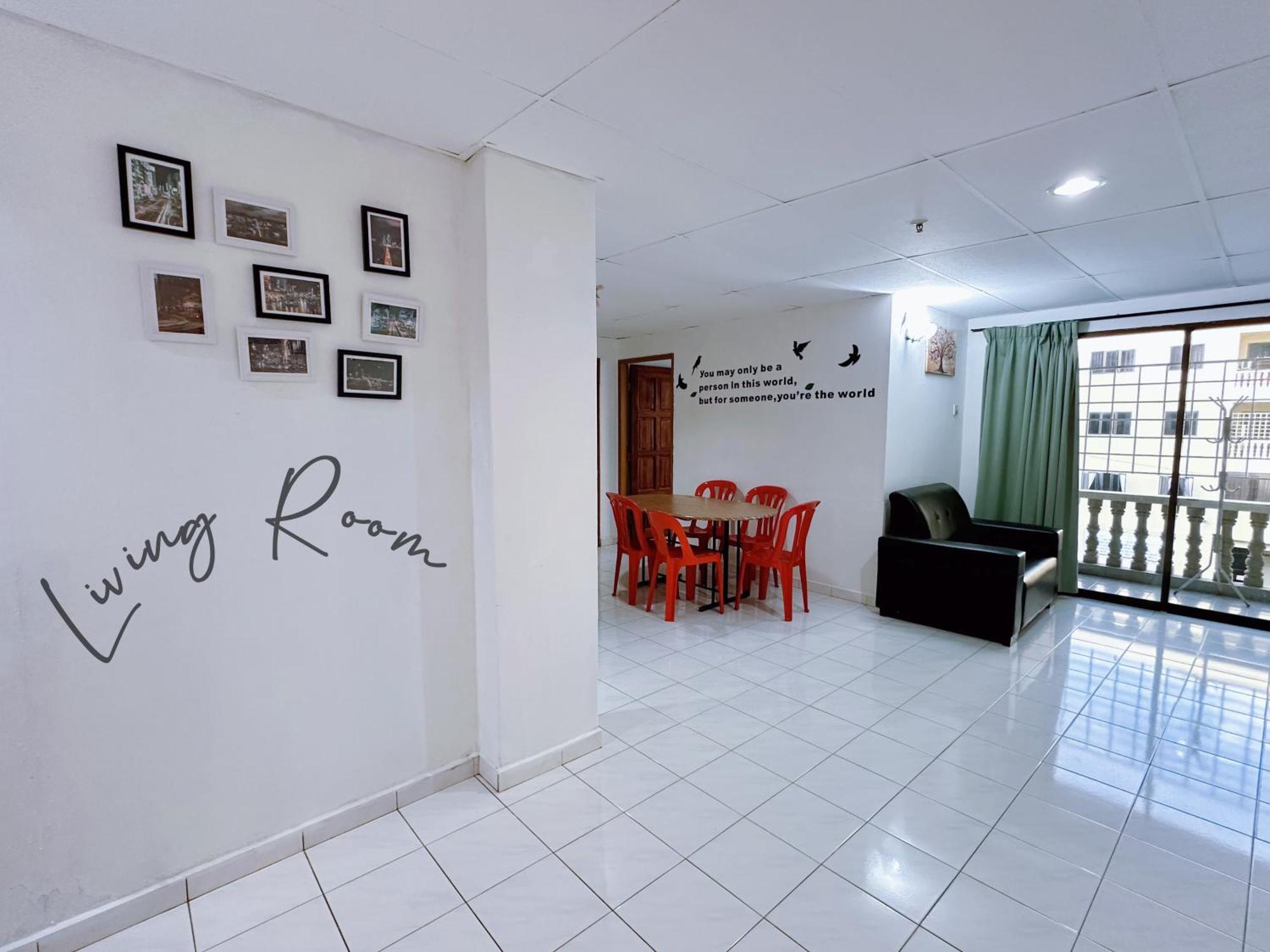 Sea & Wave #1 Coral Bay Apartment Pekan Pangkor Esterno foto